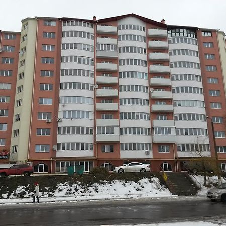 Apartment On Demyanchuka 1A Rivne Exterior foto